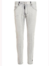 'Skater' jeans
